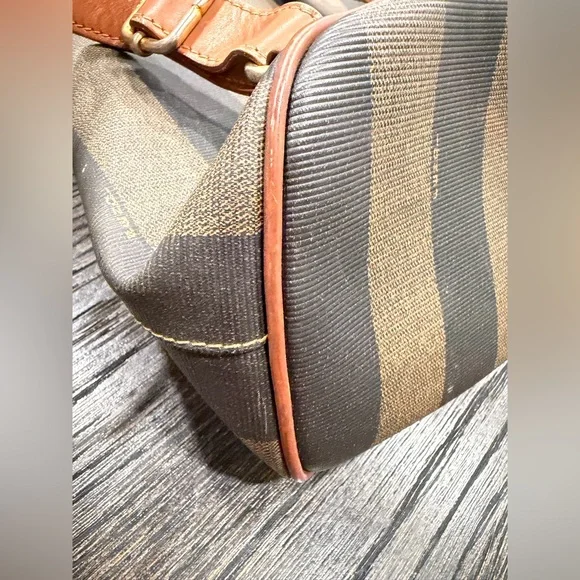 Vintage-Authentic Fendi Backpack -  Pequin pattern from the early to mid 90s - Picture 8 of 14